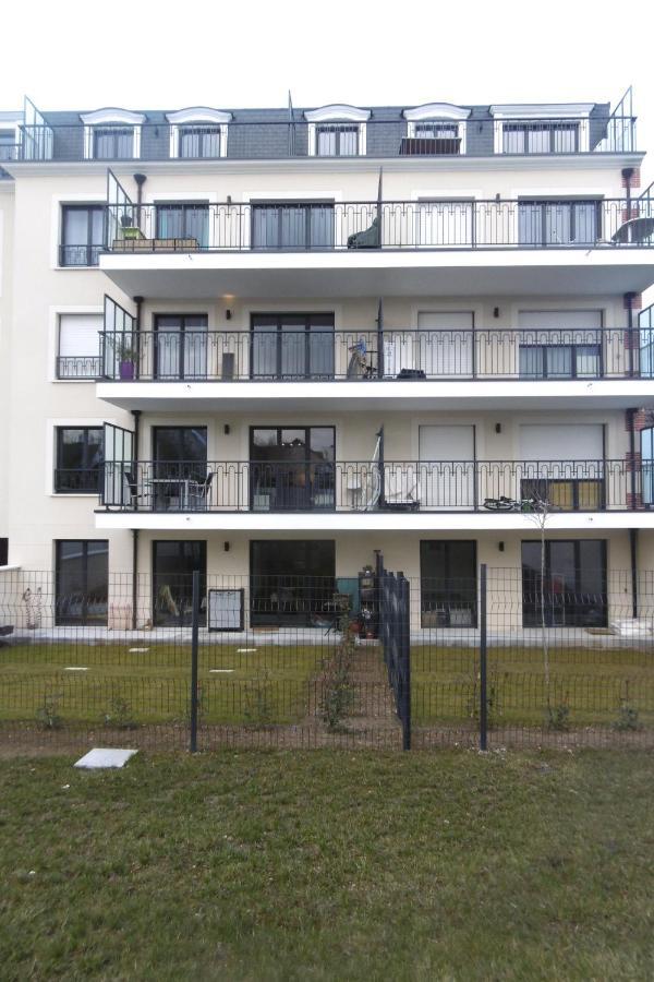 35M2 Neuf, Plein Sud, Dernier Etage Avec Terrasse Lägenhet Noisy-le-Grand Exteriör bild